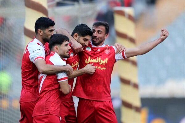 ۲ بازیکن از پرسپولیس جدا می‌شوند