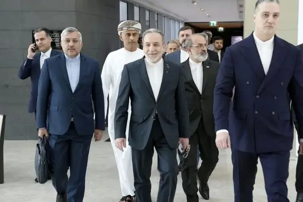 دیپلماسی مشروط؛ تهران گفت‌وگو را می‌پذیرد، اما فقط در زمین هسته‌ای