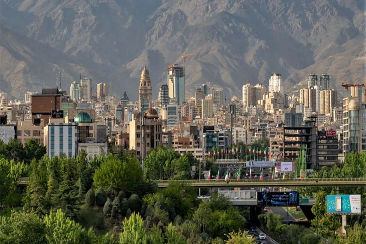 گزارش تحلیلی از وضعیت این‌روزهای بازار مسکن تهران؛ کاهش قیمت‌ها در شمال شهر، رکود در خرید و اجاره
