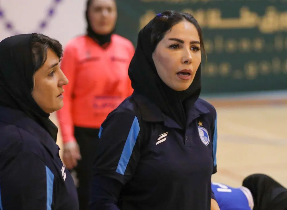 تحسین زنانه استقلالی ها