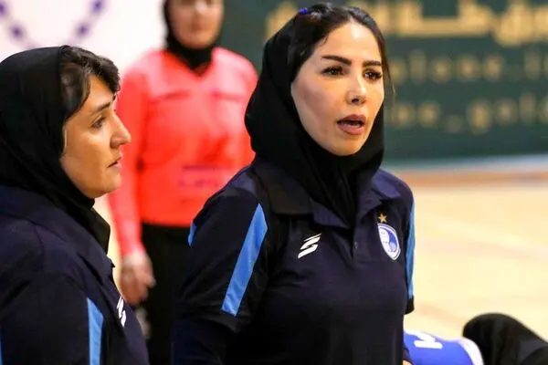 تحسین زنانه استقلالی ها