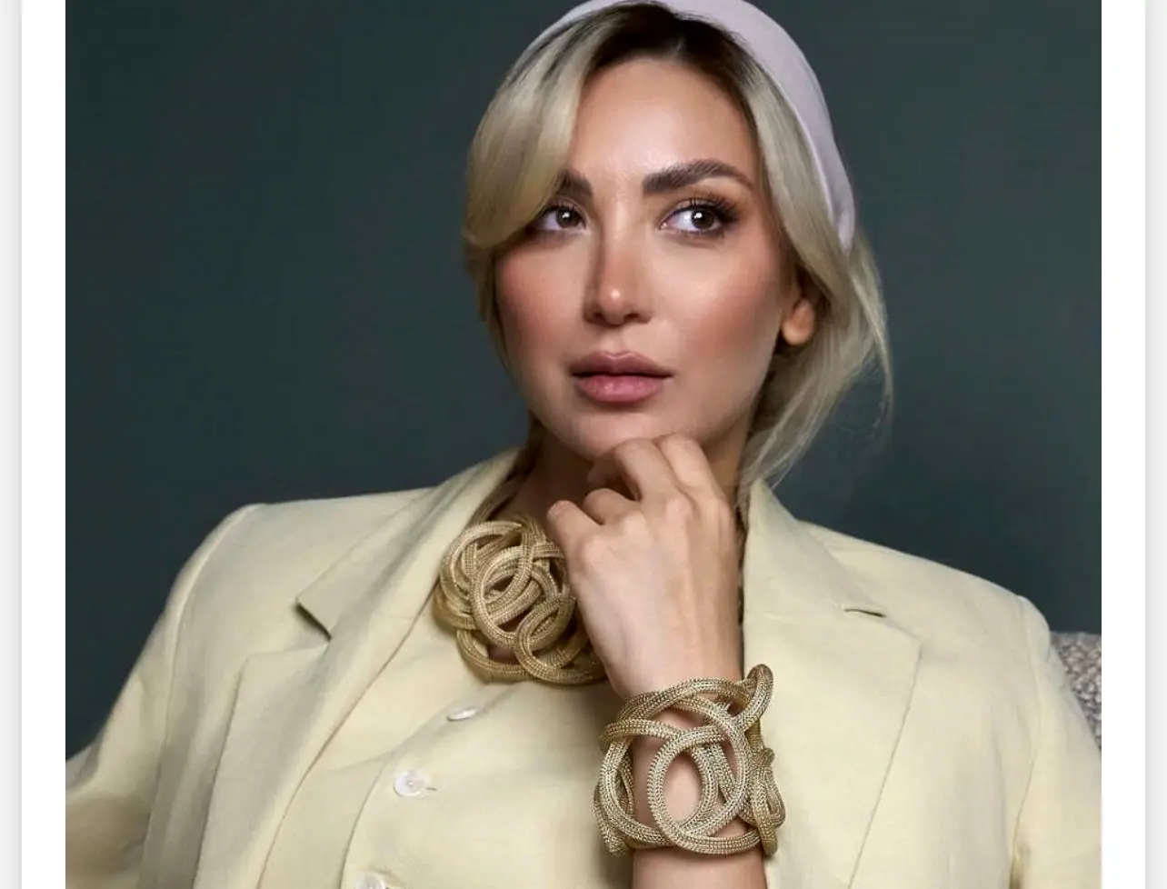 استایل چشمگیر مینا مختاری با جواهرات لاکچری
