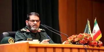 سردار معروفی: دشمن دارد هل می‌دهد؛‌مراقب کریم باقری و خداداد عزیزی باید باشیم