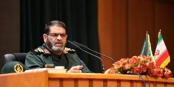 سردار معروفی: دشمن دارد هل می‌دهد؛‌مراقب کریم باقری و خداداد عزیزی باید باشیم