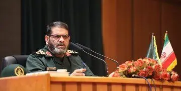 سردار معروفی: دشمن دارد هل می‌دهد؛‌مراقب کریم باقری و خداداد عزیزی باید باشیم