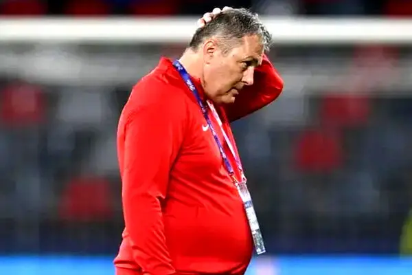 کسی می‌داند در پرسپولیس چه خبر است؟