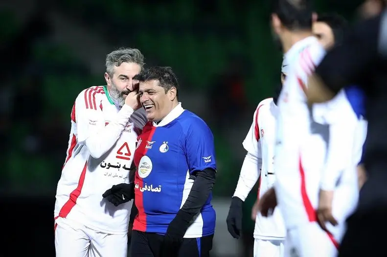 لابی رسیدن به نیمکت پرسپولیس شروع شد