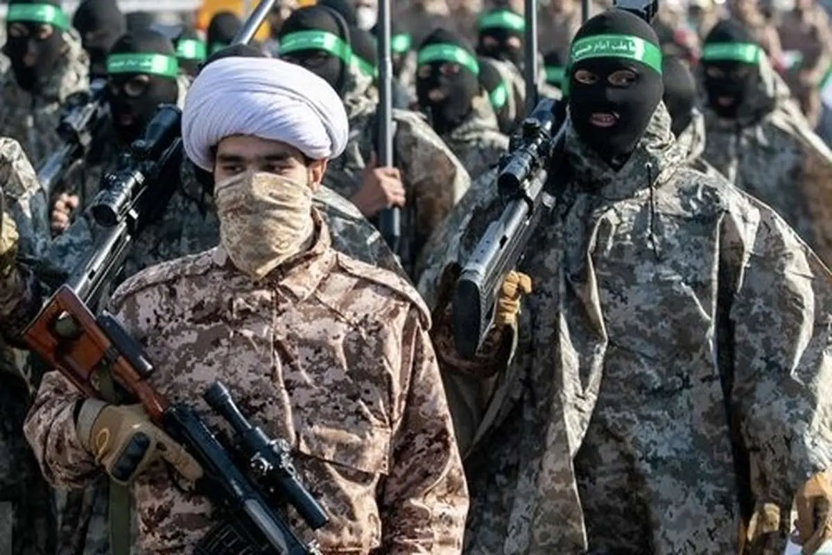 رزمایش «اقتدار نیروهای مسلح» همزمان با افزایش احتمال حمله نظامی به تاسیسات هستهای