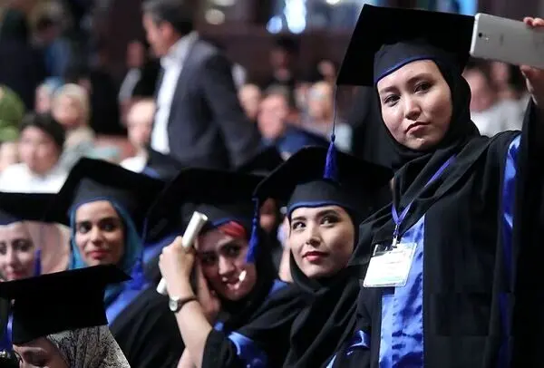 پذیرش دانشجویان اتباع مهاجر ممنوع شد