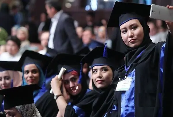 پذیرش دانشجویان اتباع مهاجر ممنوع شد