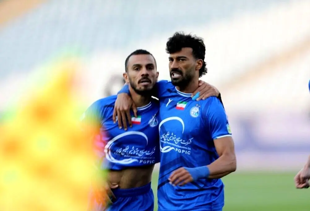 زلزله بزرگ در اردوگاه آبی