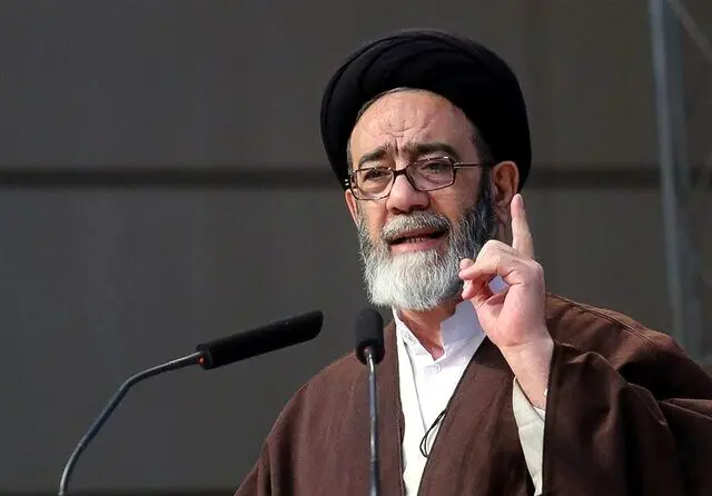 تصاویری از لباس‌های باقی مانده از آیت‌الله آل‌هاشم | لباس‌ها تحویل موزه شد
