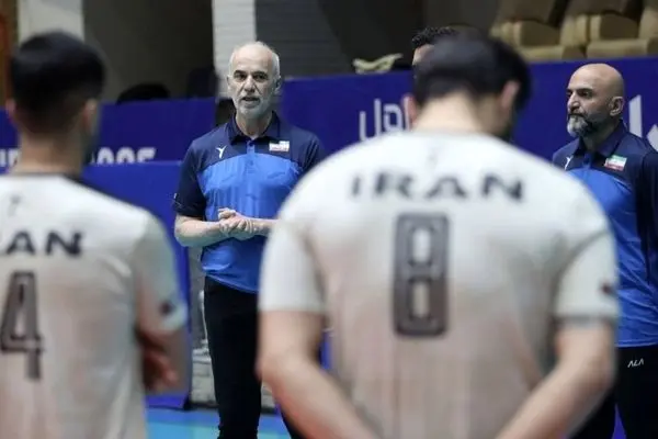 یک تصمیم عجیب در والیبال !