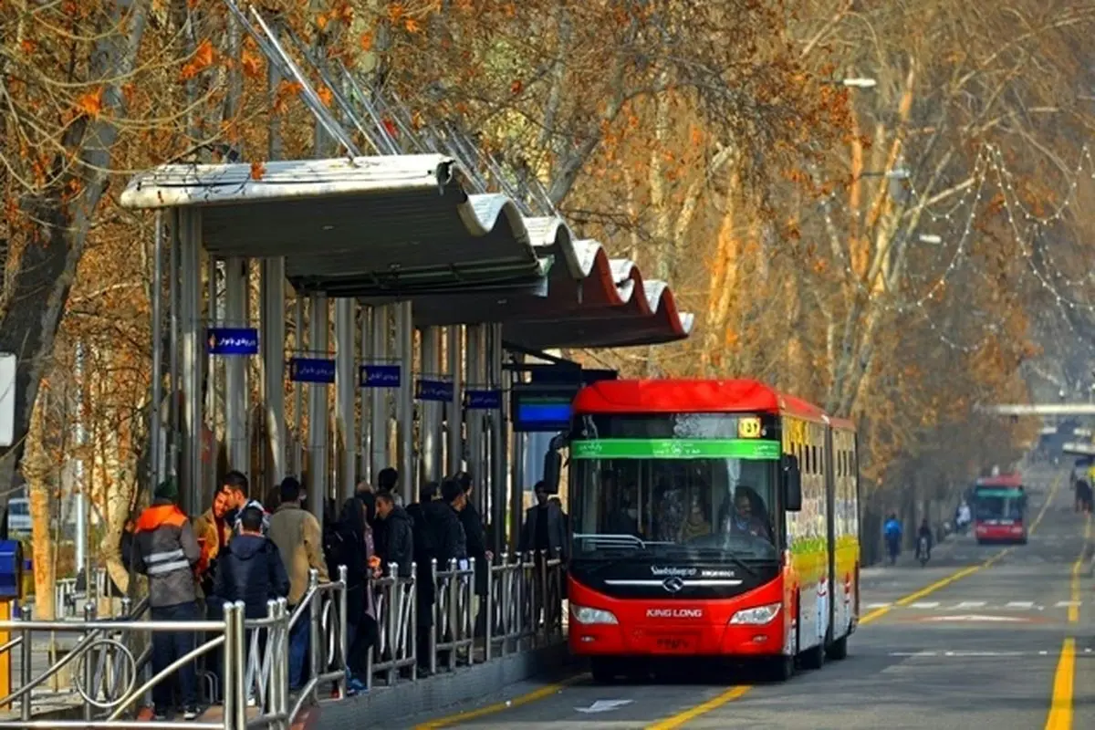 این متن تبلیغاتی عجیب در سراسر تهران پخش شد +عکس