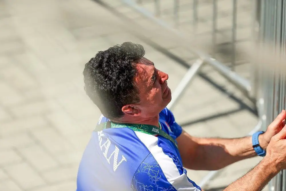 واکنش عجیب یک نماینده مجلس: به بنا حسادت نکنید !