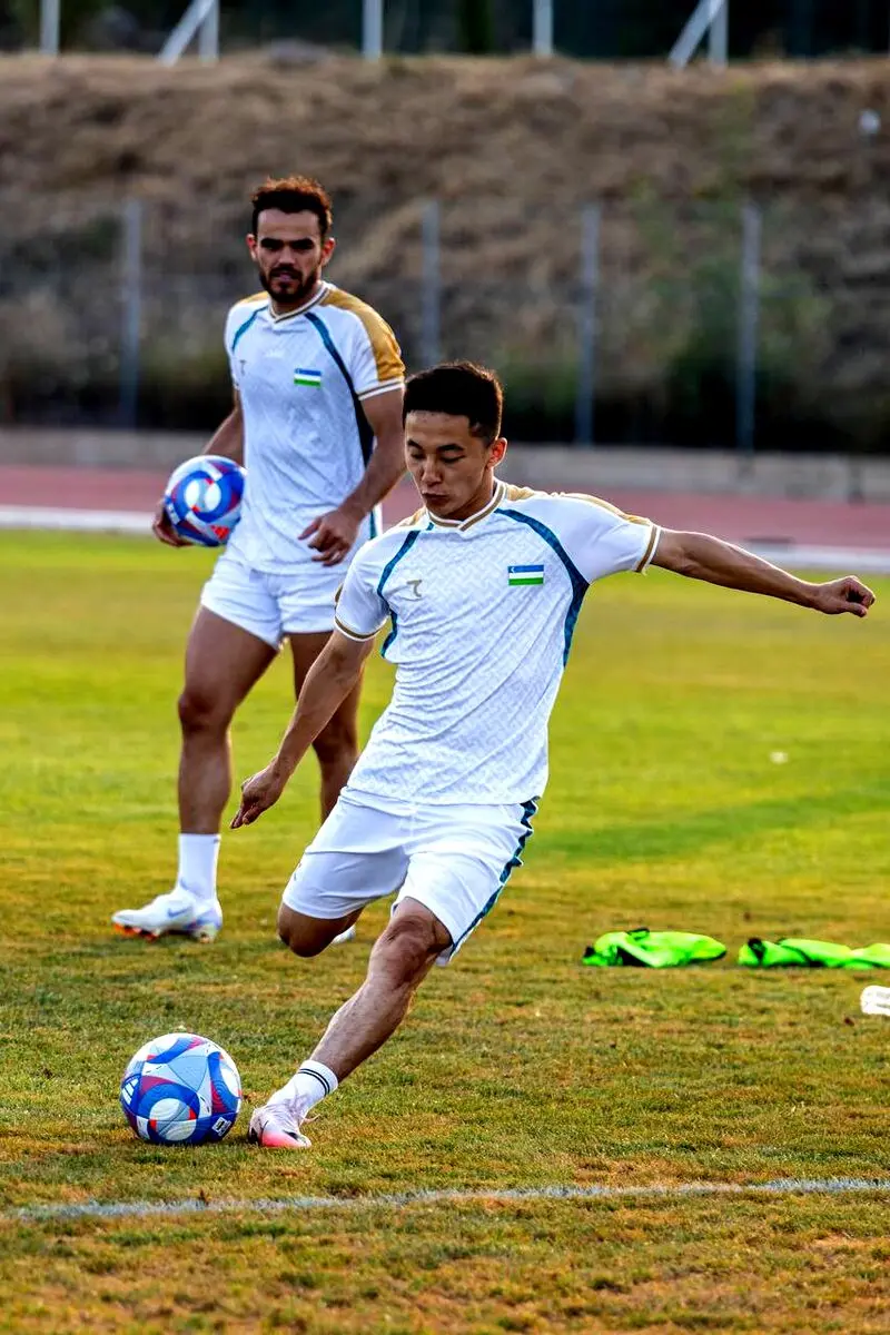  اوستون اورونوف