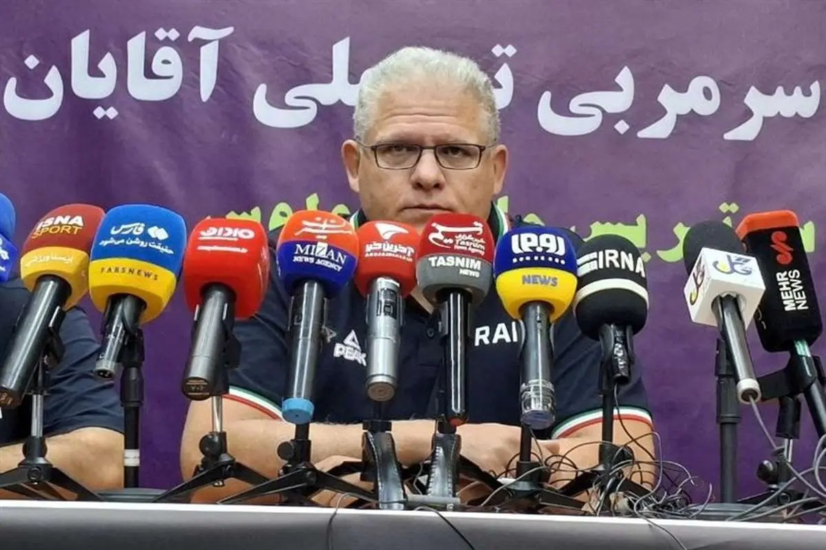 خطر از سر سرمربی بسکتبال گذشت
