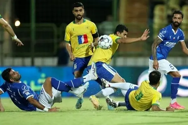 فراتر از یک بازی فوتبال عادی