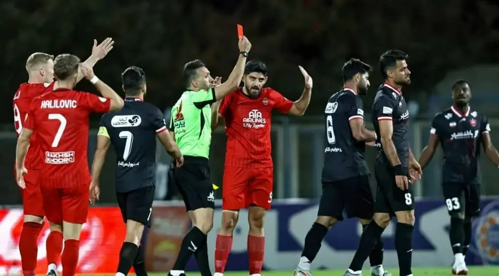 آغاز طوفانی جام حذفی با دیدار تراکتور و پرسپولیس