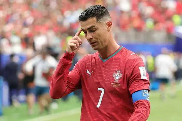 پایان فتنه جورجینا توسط رونالدو