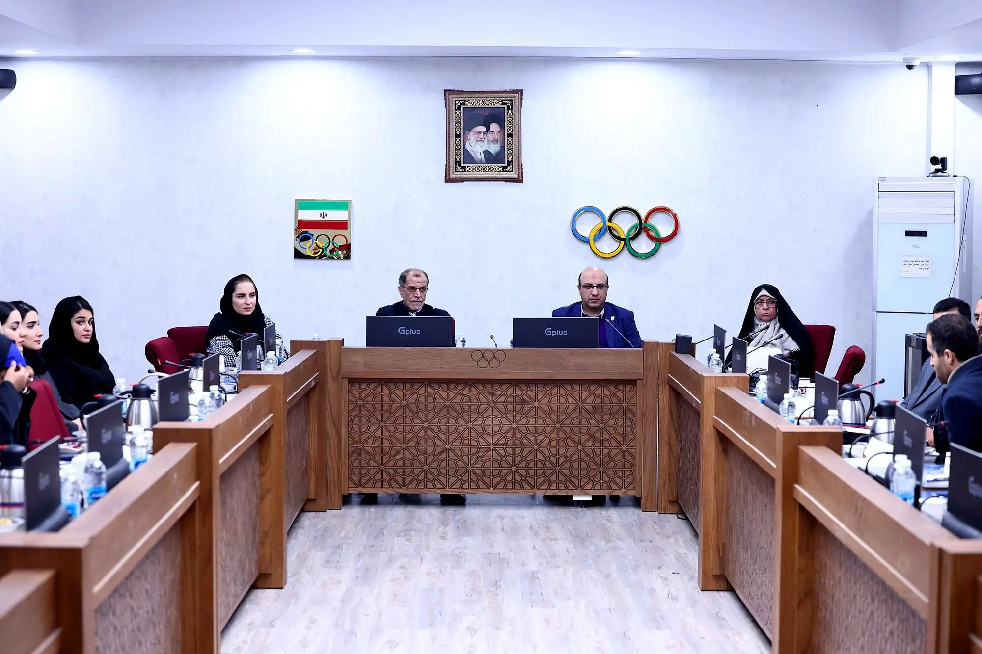 غیبت مشکوک کمیسیون پرحاشیه 