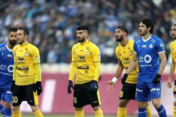 بازی استقلال با سپاهان محکوم به تبعید