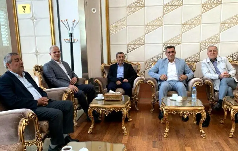 احمدی نژاد