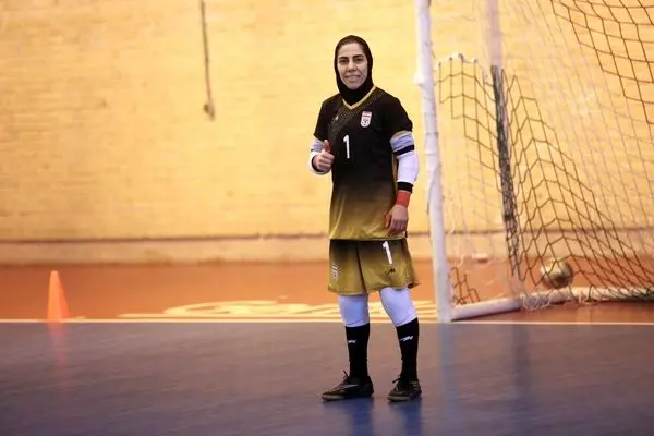 فرزانه توسلی: به خاطر لقبی که از مردم گرفتم باید همیشه بیدار باشم 