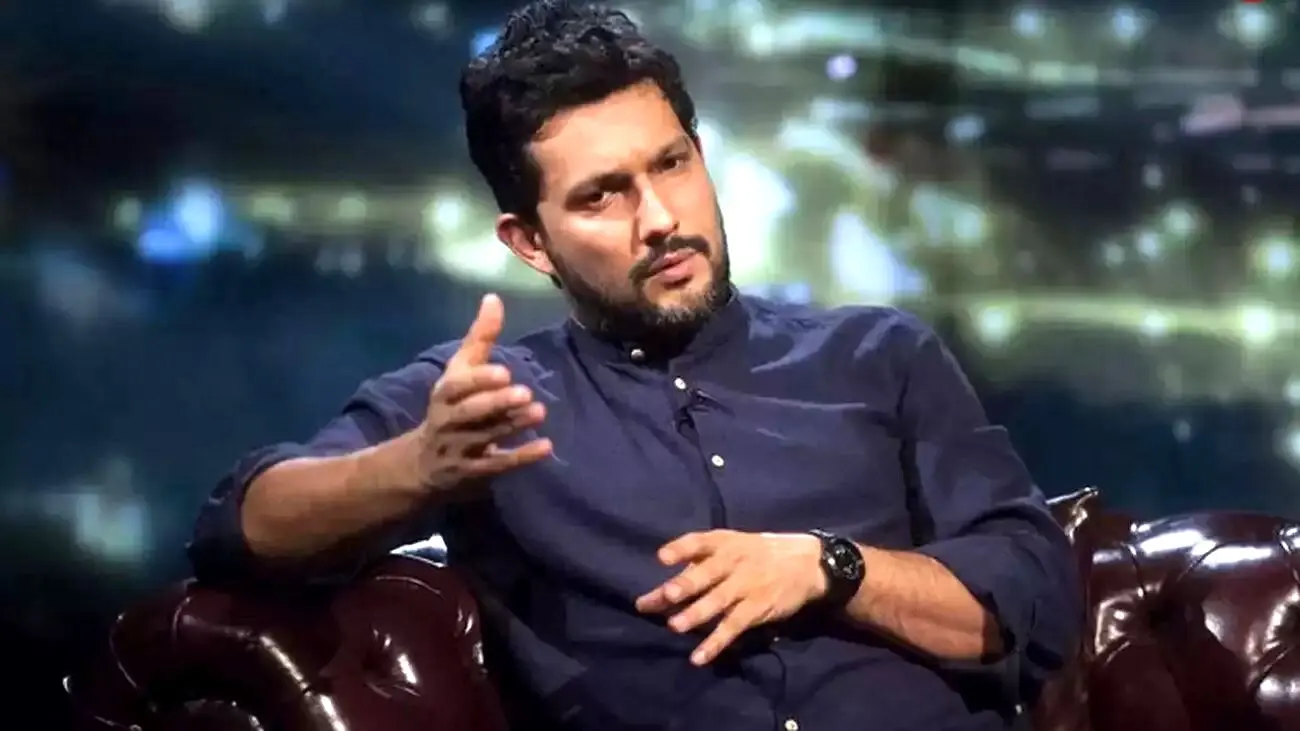 واکنش حامد بهداد به لب دوختن یک فعال سیاسی: مردحسابی! به جای دوختن باید حرف بزنی