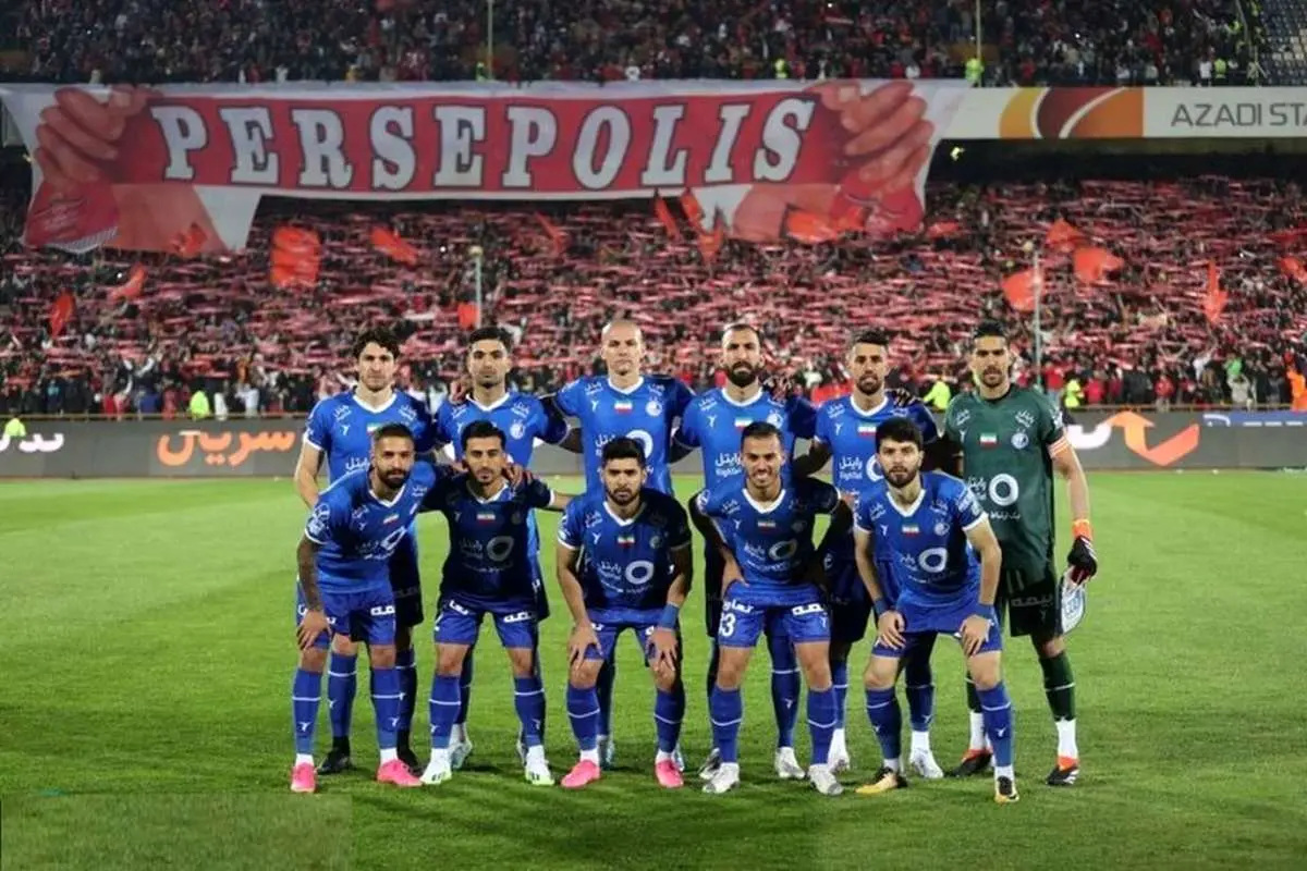 اعتراض شدید؛ جشن قهرمانی استقلال سوت و کور شد | پرسپولیس با هوادارانش جام می گیرد