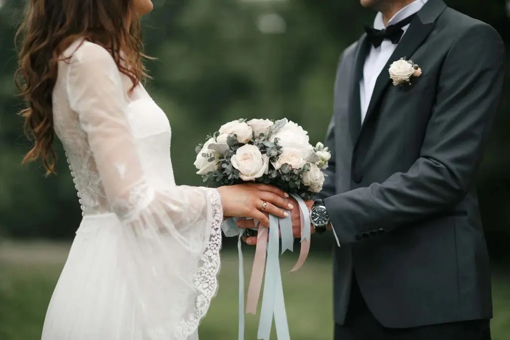 صحبت‌های عجیب کارشناس تلویزیون: پیدا کردن رل برای دوستی و ازدواج سومین شغل پردرآمد دنیاست! + ویدیو