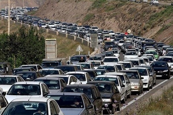 وضعیت‌ ترافیک جاده‌ها | جاده چالوس همچنان مسدود است