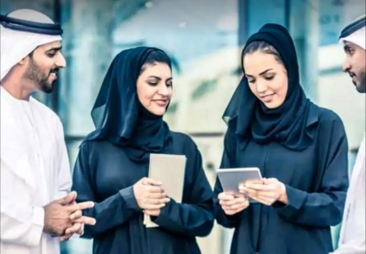 درآمد سالانه یک خانواده اماراتی، معادل درآمد ۴۶ سال یک خانواده ایرانی است