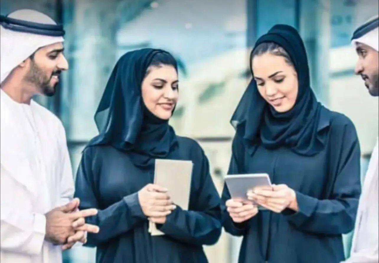 درآمد سالانه یک خانواده اماراتی، معادل درآمد ۴۶ سال یک خانواده ایرانی است