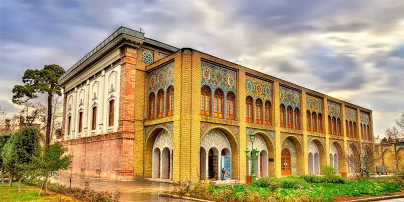 تعطیلی «تا اطلاع ثانوی»؛ قلب تاریخی تهران از نفس می‌افتد؟