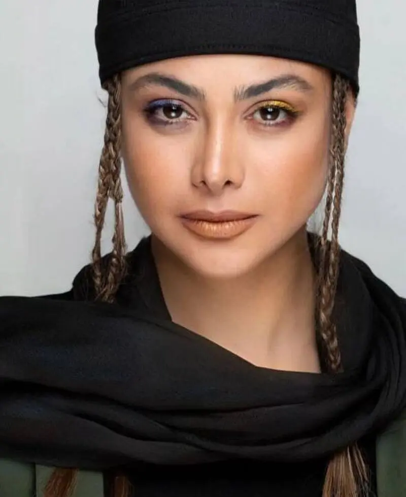 آزاده صمدی