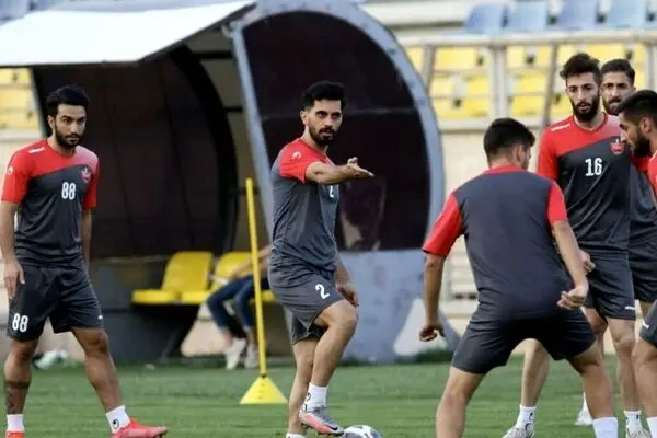 چرا پرسپولیس به خاک سیاه نشسته ؟!
