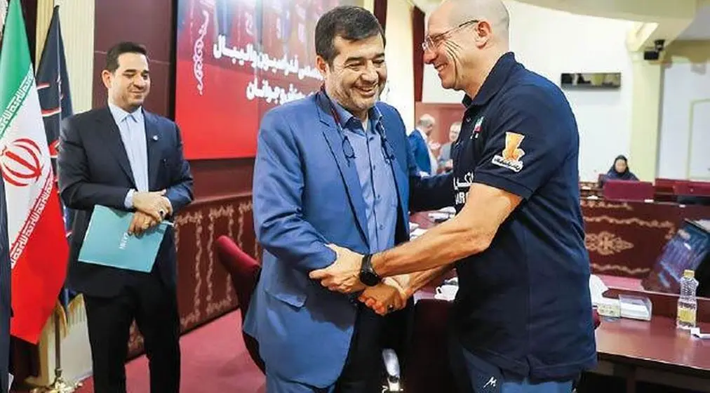 وزارت فقط تشکر را می‌پذیرد!