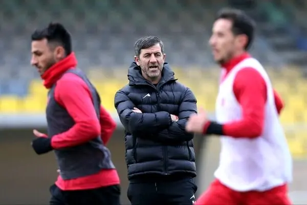 چرا کریم باقری همراه پرسپولیس نبود؟