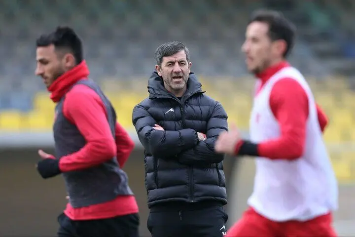 چرا کریم باقری همراه پرسپولیس نبود؟