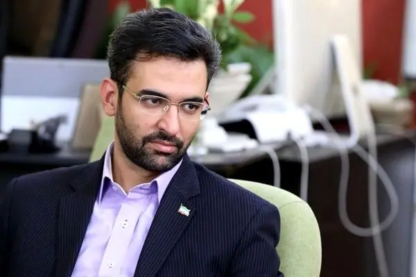 آذری جهرمی: رئیس جمهور مخالف اینترنت طبقاتی است و باید به او اعتماد کنیم