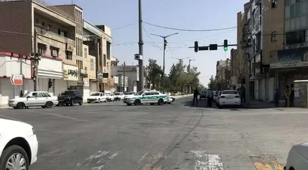 حمله افراد مسلح به دادگستری زاهدان / انتقال مجروحان به بیمارستان / جیشالعدل مسئولیت حمله را پذیرفت