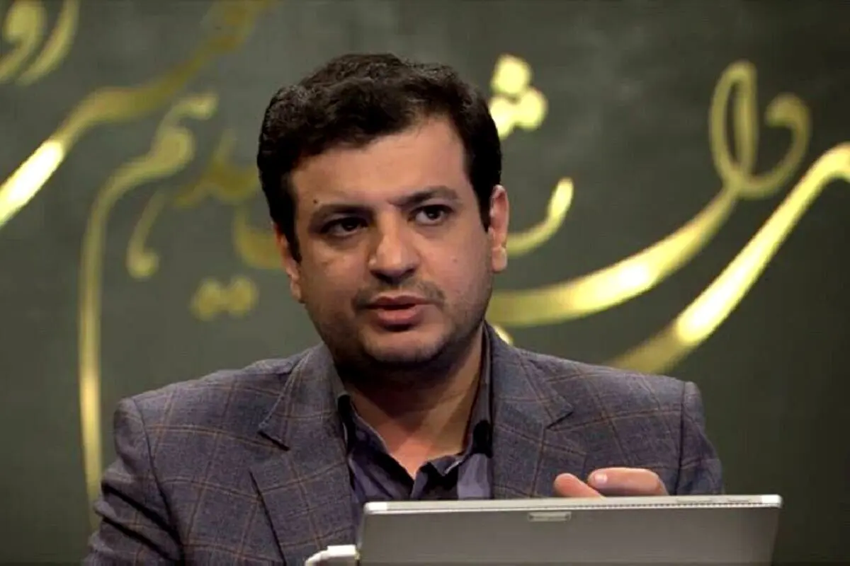 رائفی پور هم کفن گرفت اما مجری را شوکه کرد + ویدئو