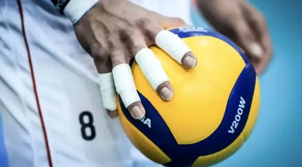 چالش میزبانی لیگ والیبال 