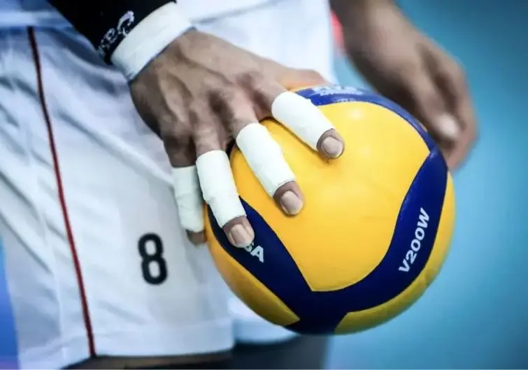 چالش میزبانی لیگ والیبال 