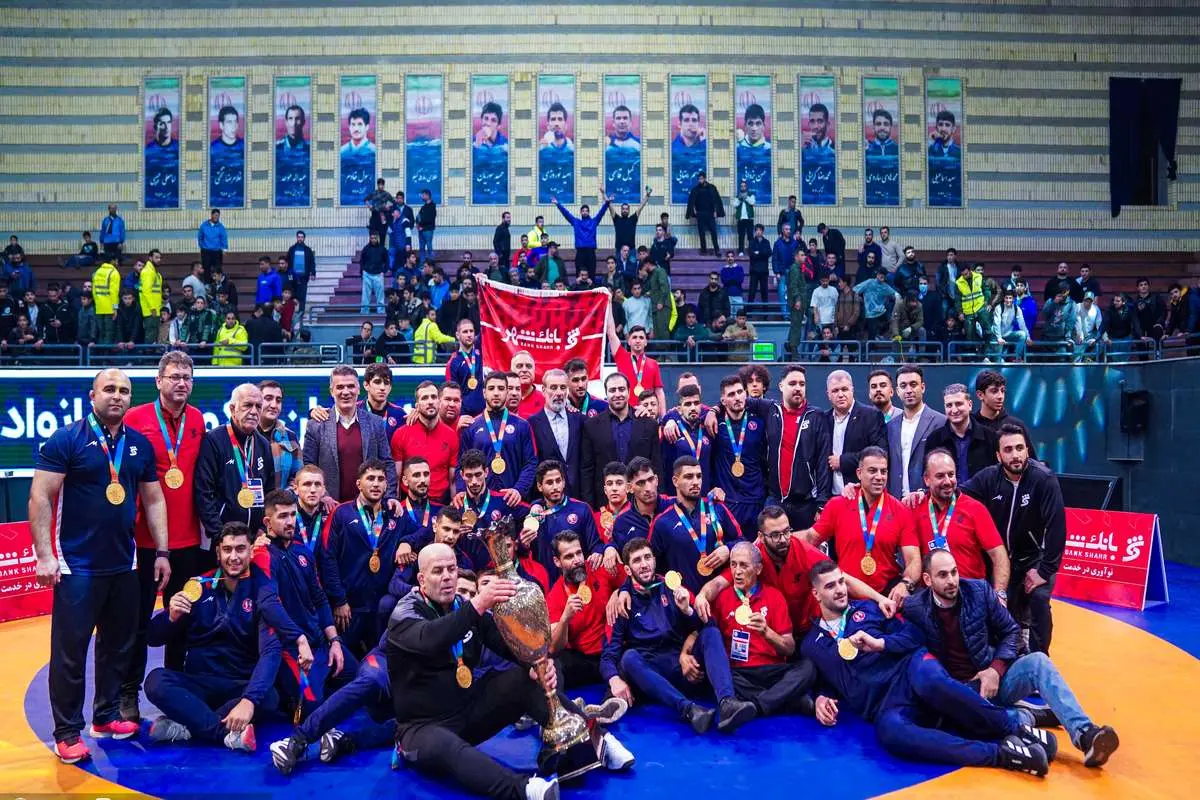 قهرمانی جنجالی بانک شهر در لیگ کشتی آزاد+ عکس