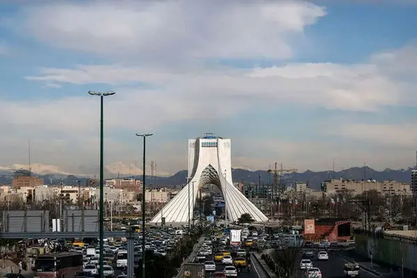 تلاش تهران برای زنده ماندن؛ از قطعی آب و برق تا هشدار فرونشست
