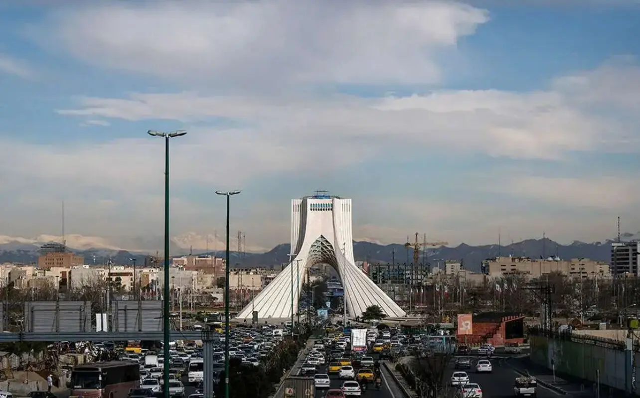 تلاش تهران برای زنده ماندن؛ از قطعی آب و برق تا هشدار فرونشست
