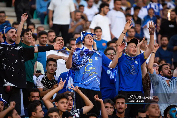 بازگشت به مدل ۹۷ استقلال ؟