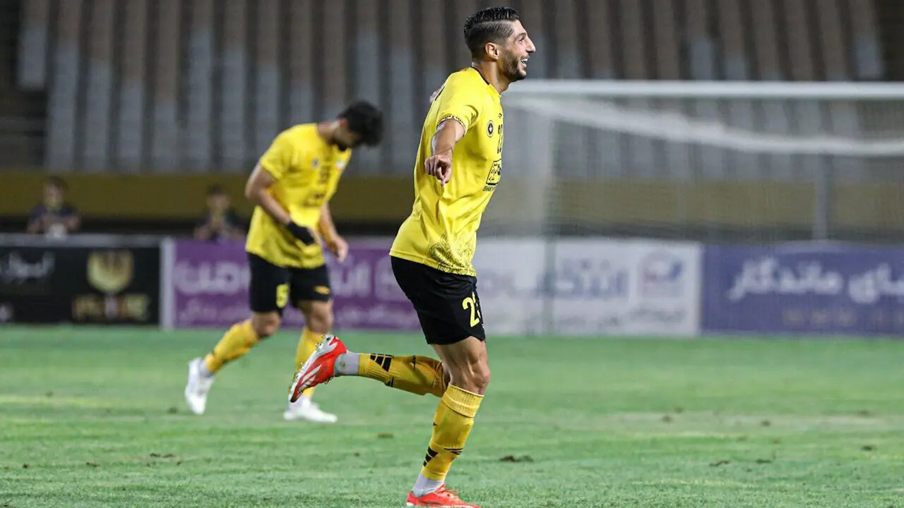 سپاهان ۵۰درصد روی قیمت پرسپولیس گذاشت